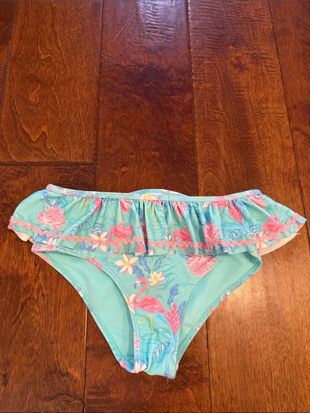 Tommy Bahama two piece